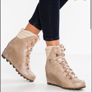 Anthropologie Sorel Conquest Wedge Boots Women’s Size 6